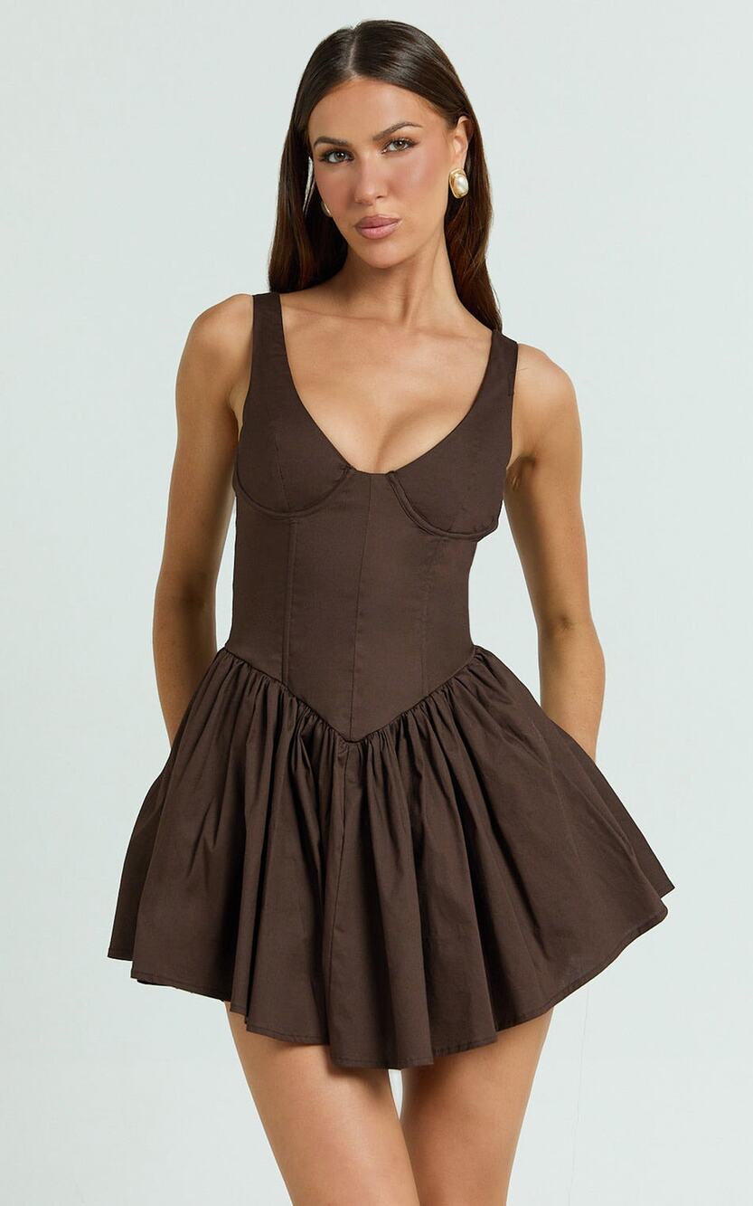 New Showpo Ashlyn Mini Scoop Neck V Waist Gathered Dress Size Small MSRP $109
